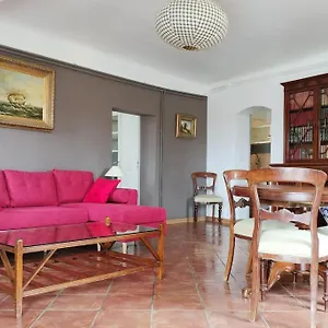  Appartement Superbe T3 Avec Terrasse En Plein Coeur Du Centre Historique